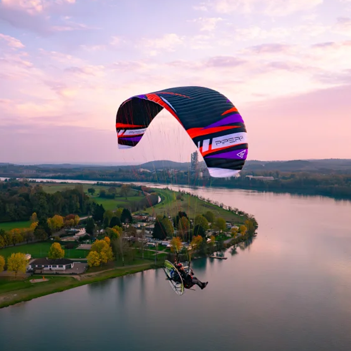 ITV Piper 2 Wing